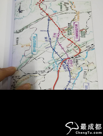 西渝高铁中标方案把优越感爆棚的直辖市网民自信心粉碎一地